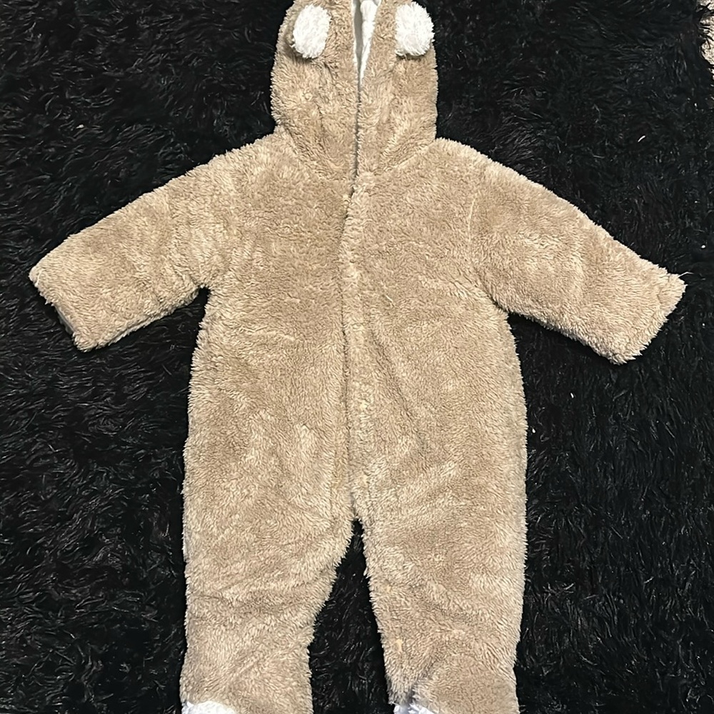 Adorable bear snowsuit